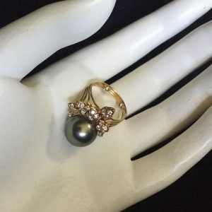 South sea pearl diamond jewelry @SelectionCoste.com