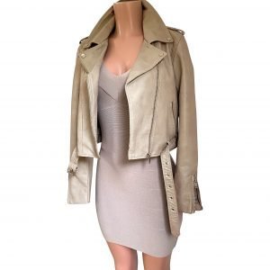 romeo-juliet-couture-beige-opalescent-vegan-leather-biker-jacket-guess-dress