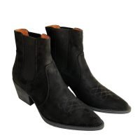 Black-Suede-Cowboy-Boots